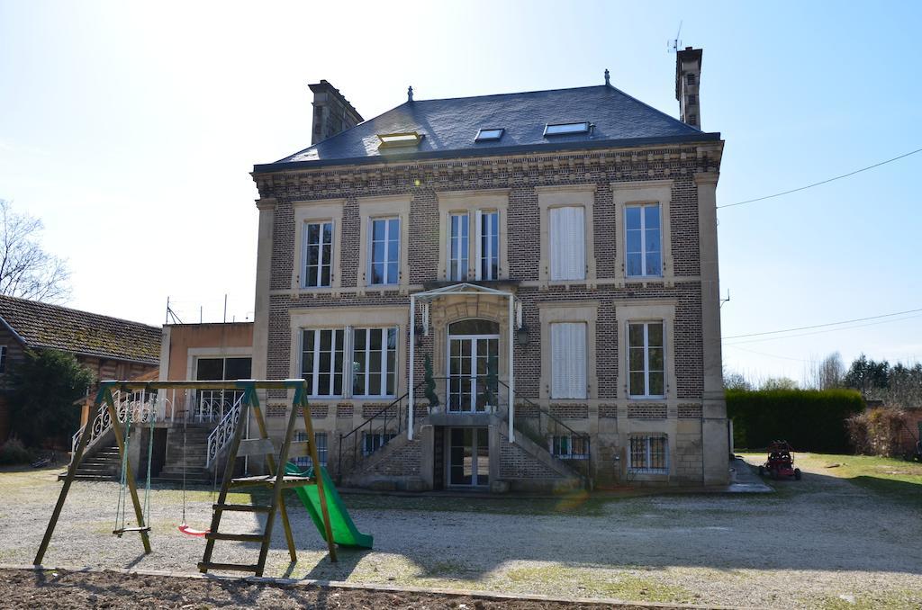 Bed and Breakfast Le Betrot Estissac Экстерьер фото