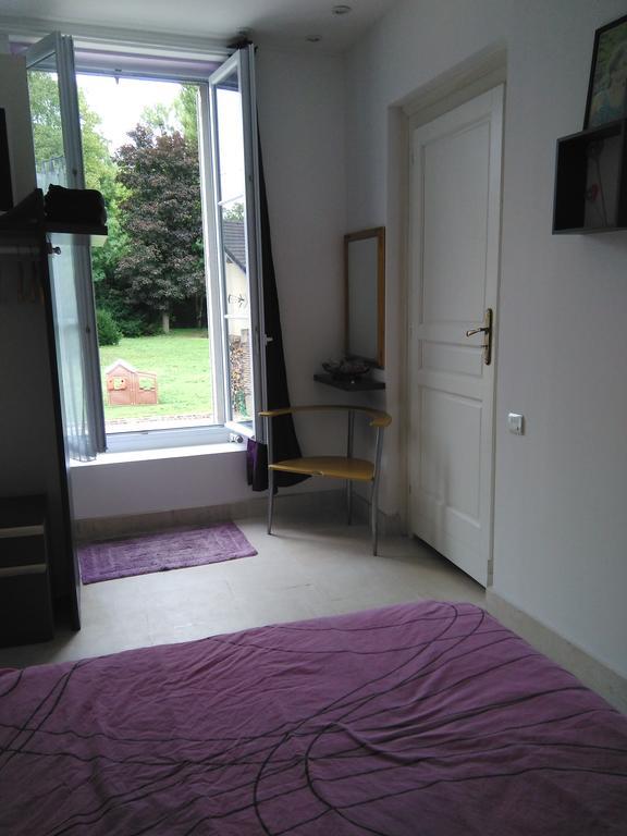 Bed and Breakfast Le Betrot Estissac Экстерьер фото